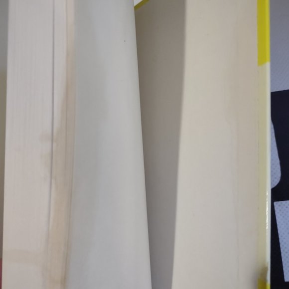 The Mystery at Lilac Inn (Nancy Drew, Book 4) Hardcover by Carolyn Keene 2003 - Picture 5 of 6